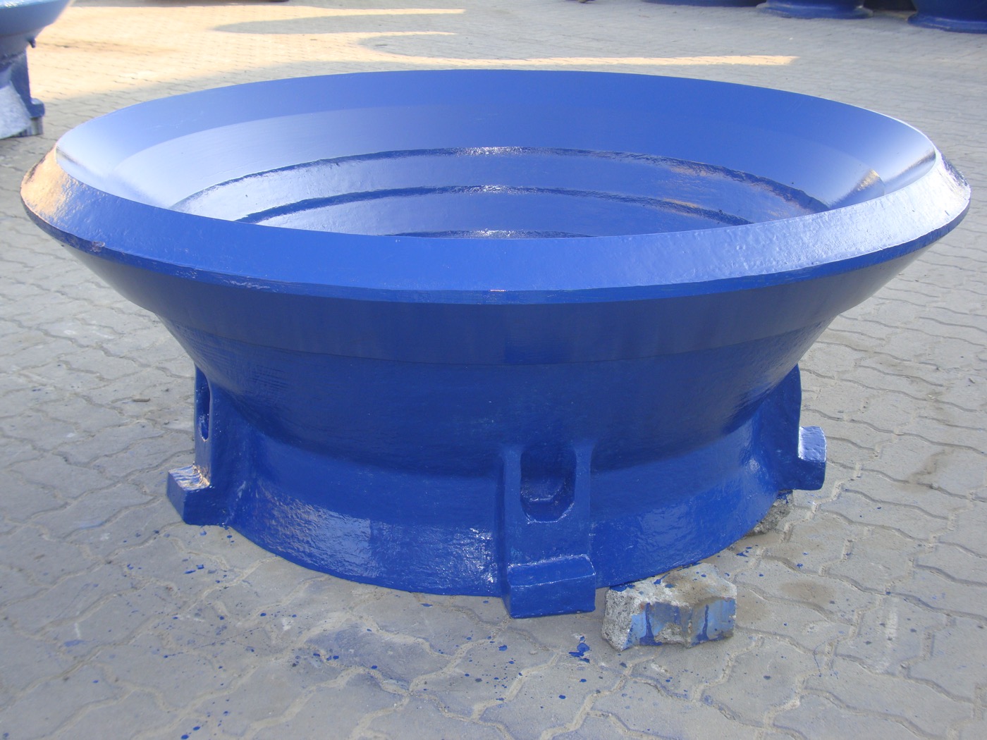 Bowl liner crusher wear part