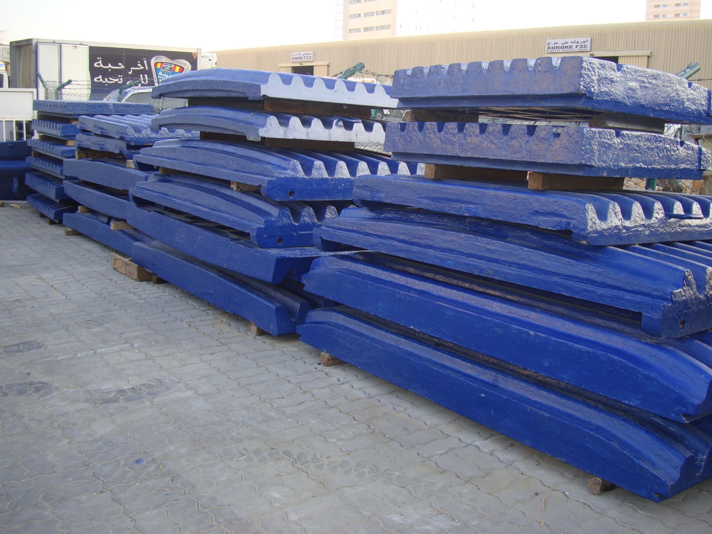 Jaw plates crusher wear parts